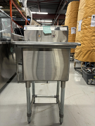 Reliant 1 Compartment Stainless Steel Sink, 18" Left Drainboard