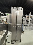 Alto Shaam Warmer Two Door Alto Shaam Warmer Two Door