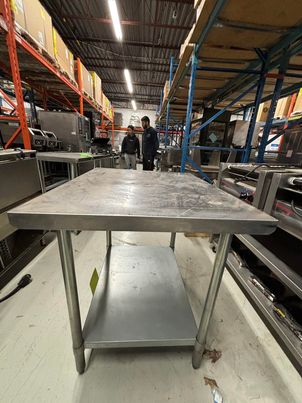 30" Stainless Steel Work Table 30" Stainless Steel Work Table