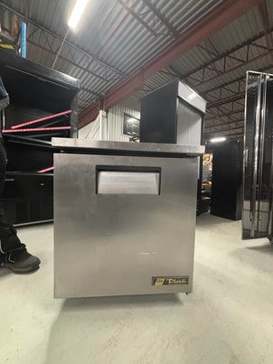 True TUC-27-HC Undercounter Refrigerator